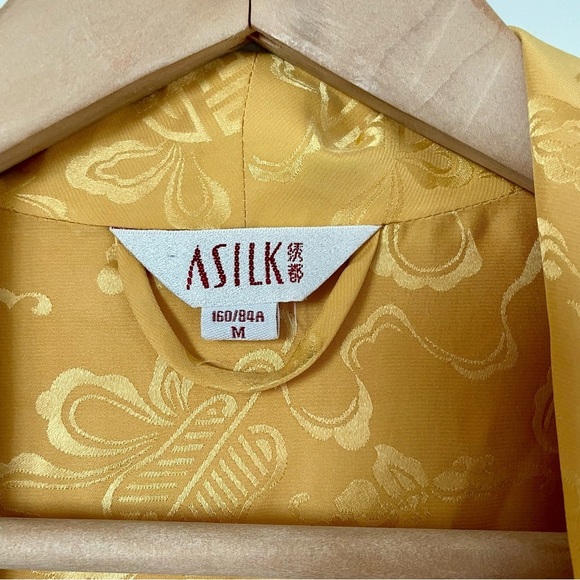 Vintage 100% Silk Chinese Dragon Embroidered Robe Kimono Red and Gold - Picture 8 of 11